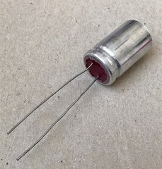 Sprague 1000 uF 35V Electrolytic Capacitor 39D Powerlytic Radial lead NOS 1987