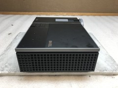 Dell 1610HD DLP Projector 1610 HD 3500 ANSI Lumens HD 10 Hours w/ Case & Cables