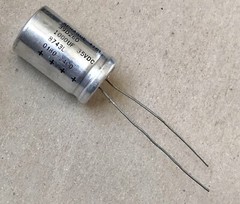 Sprague 1000 uF 35V Electrolytic Capacitor 39D Powerlytic Radial lead NOS 1987