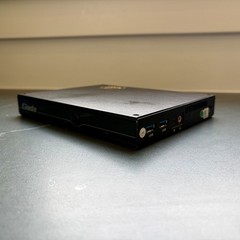 Giada F106D Fanless Embedded Mini PC Digital Signage Media Player RoHS
