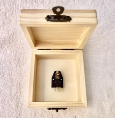 VAS Nova 0.8mV output MC Cartridge, Wood body, Microridge on Aluminum Cantilever