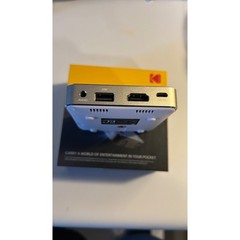 Kodak Luma 75 Portable Pocket Projector RODPJS75 Silver DLP Mini Projector