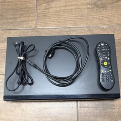 Lifetime subscription TiVo Roamio Plus 1TB DVR/Hard Drive Recorder 1080p