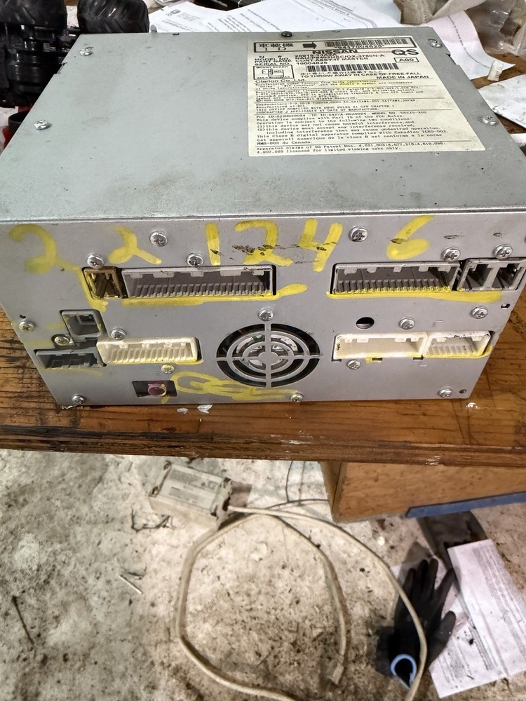 Nissan NAU1P8402USCI/QX-3780N-A CD Player In-Dash Unit 25915 1JA2A