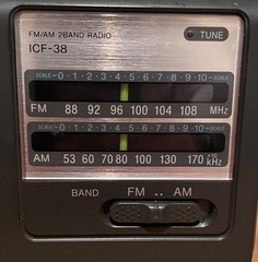 Sony ICF-38 Portable AM/FM 2 Band Radio TESTED AC or Battery VGC SHIPS FAST!
