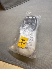 DIRECTV IR/RF Universal Ergonomic Genie Remote (RC73)