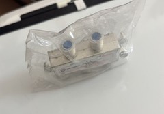 Digital 4-Way Coaxial Cable Splitter S214W 5-2500MHZ