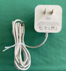 Amazon 15 W AC Adapter model GP92NB LO P/N PA 1150 9AW2 Made In China———-11