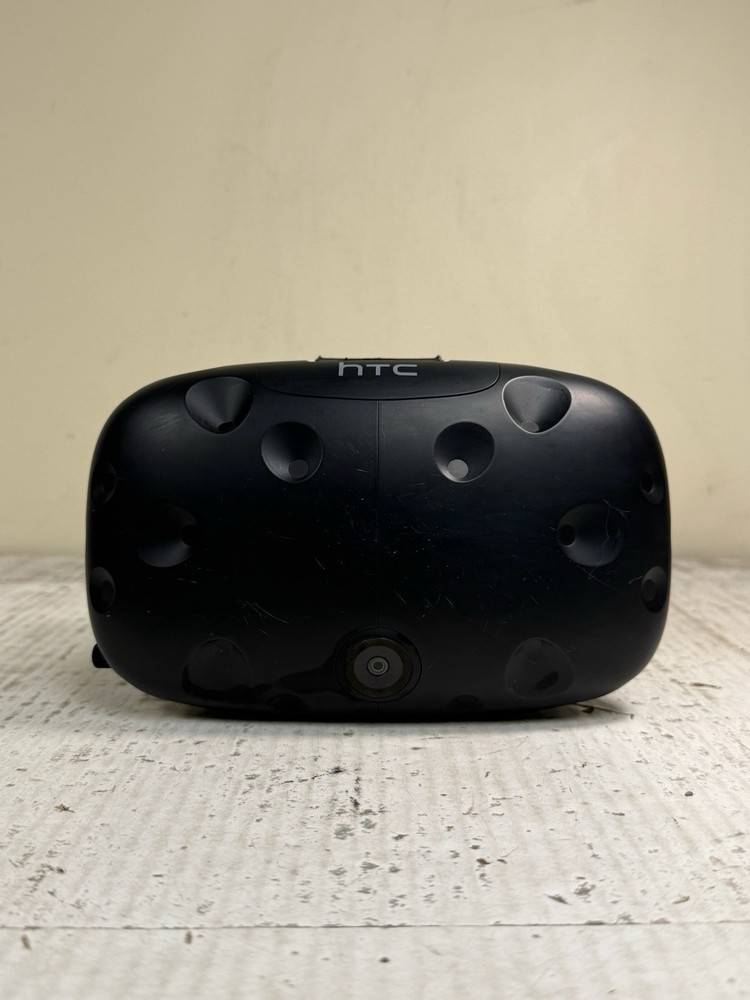 HTC Vive – Virtual Reality (VR) Headset only – Tested
