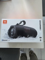 JBL – Charge 6 Portable Bluetooth Speaker – Waterproof/Dust-proof – Black