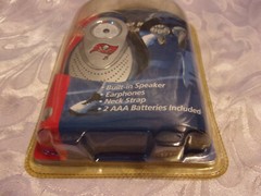 NFL AM/FM Radio w/Flashlight Speakers Earphones Neck Strap Tampa Bay Buccaneers