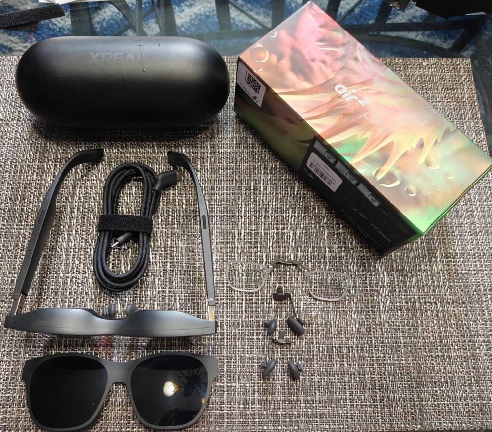 XREAL Air 2 Pro AR Glasses 120Hz OLED Display Glasses Complete in Box Tested
