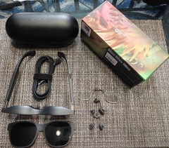 XREAL Air 2 Pro AR Glasses 120Hz OLED Display Glasses Complete in Box Tested