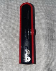 Wolverine MVP 9000 80GB Multimedia Player Digital Audio Photo Video Storage Red