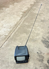 Y2K suntone (rare) mini tv 2000 – Excellent working condition