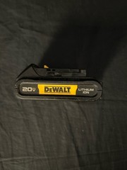 DEWALT DCB207 20V BATTERY (B26009987)