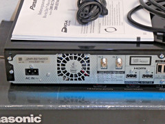 Panasonic DMR-BST940 3D Blu-ray Recorder / 2TB HDD in original packaging,…