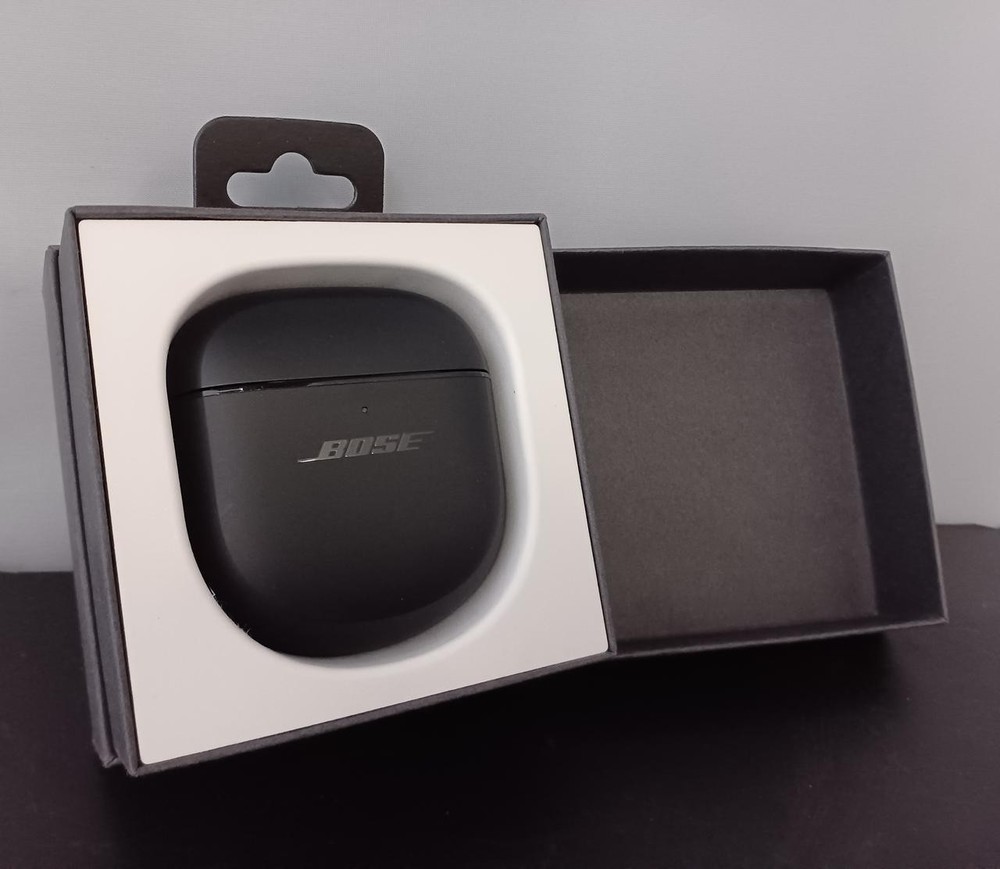BOSE QC Earbuds II Bluetooth Earphones in-ear 0.9 in