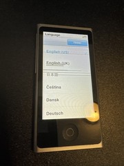 Apple iPod Nano 7th Generation Space Gray (16 GB) Bundle – See Pictures
