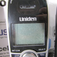 Uniden Cordless Phone Lot 4 Handsets Bases Answering Machine DECT 6.0 DCT648