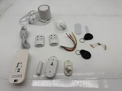 XUK 13-Piece WiFi 4G GSM Home Security Alarm System 4.3″ Touchscreen-USED