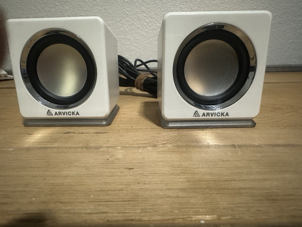 Arvivka Mini Speakers