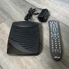 Motorola DCT700/US Standard Digital Cable TV Adapter Receiver w/ Adapter Remote
