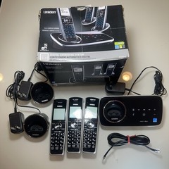 Uniden DECT 6.0 D2280-3 Phone With Digital Answering System-In box