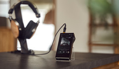 Astell&Kern SA700 128GB High Resolution Audiophile Portable Digital Players