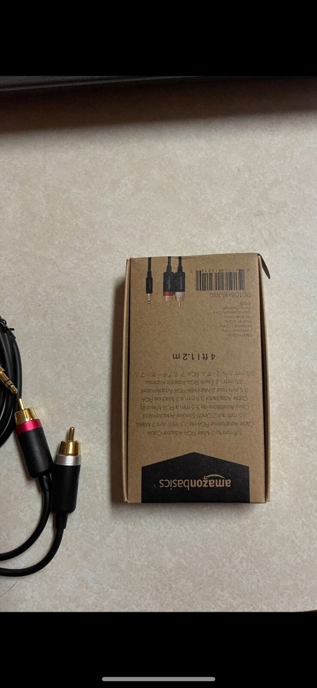 Amzon Basics 3.5mm To 2 Male RCA Adapter Audio Stereo Cable 4ft NEW