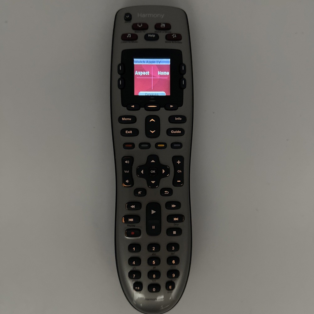 Logitech 915-000159 Harmony 650 Universal Color Screen Remote – Silver – Tested!
