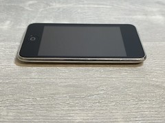 Apple iPod Touch 2nd Generation 8GB – Black