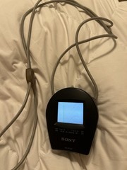 Sony FDL-PT22 Portable 2.2″ LCD Color TV Mini Television Battery Operated