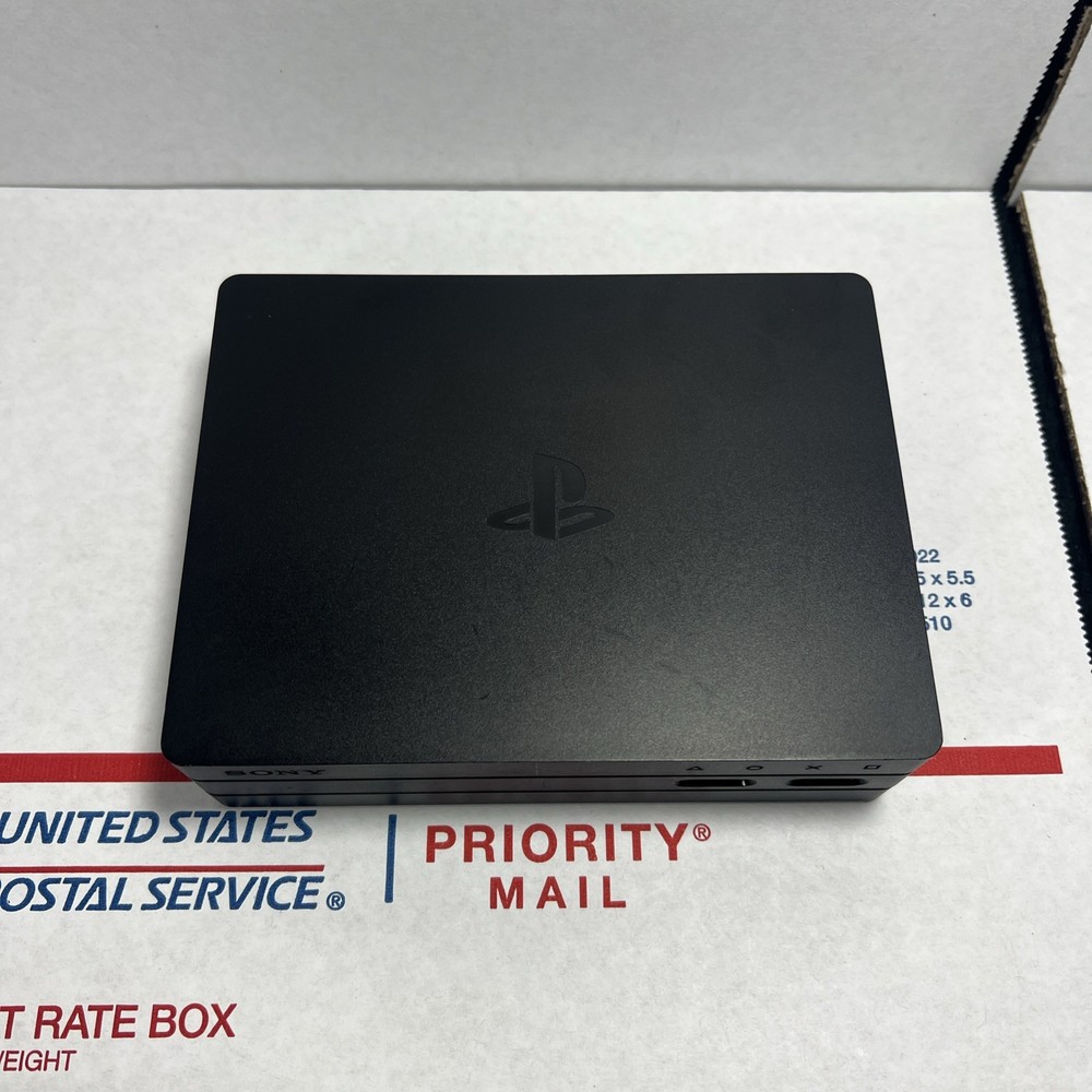 OEM Sony PS4 Playstation CUH-ZVR2 VR Processor Unit – SAME DAY SHIP – WARRANTY