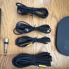AKG N90Q Over-Ear Headphones Black/Gold w/ Hard Case, Cables, Manuals