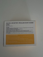 AA 1.5V Li-Ion 4-Slot Smart Charger with USB for Low Drain Devices