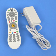 TiVo BOLT TCD849500 500GB HDD 4K DVR White R84950 (Needs Subscription)