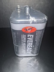 Eveready 6V Battery Super Heavy Duty 6 Volt Battery Brand New Sealed