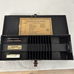 Boite Test-108/AP. Radio frequency load US Signal Corps