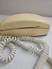 Vintage AT&T Trimline 210 Wall mount/ Desk Top Corded Phone
