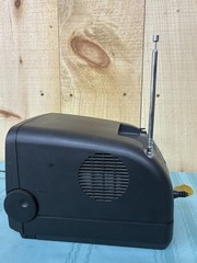 vintage Action 5″ B/W Portable Mini Television, model ACN-3517 Video In Gaming