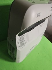 Sewing EPSON POWERLITE 685W Ultra SHORT-THROW PROJECTOR new lamp