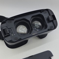 Samsung Gear VR Smartphone VR Headset Powered by Oculus Black/Blue