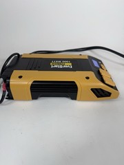 Clean EverStart Maxx 1000 Watt Power Inverter with 5v USB, Dual 120V AC Outlet