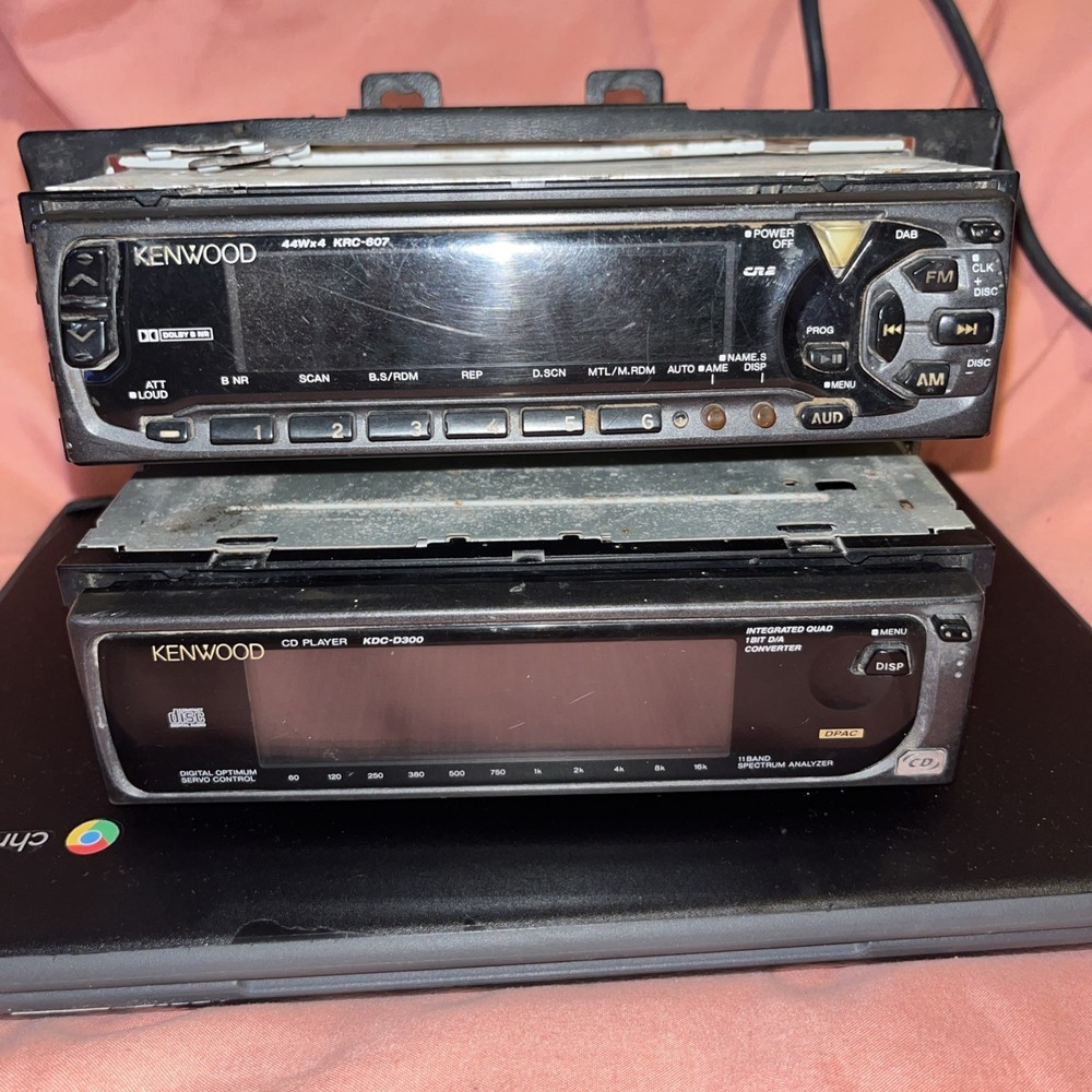 VTG Kenwood KRC-607 Cassette/ KDC-D300 CD oldschool graphics eq unTested