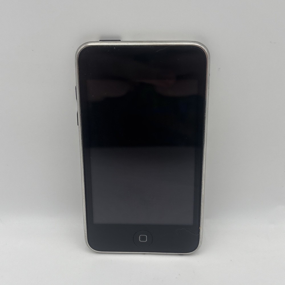 Apple iPod Touch 3rd Gen A1318 – 32GB Black – TESTED