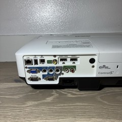 Epson PowerLite 2255U 3LCD Projector Wireless 5000 Lumens WUXGA Full HD