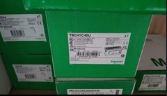 Schneide TM241C40U In Box US Free TAX