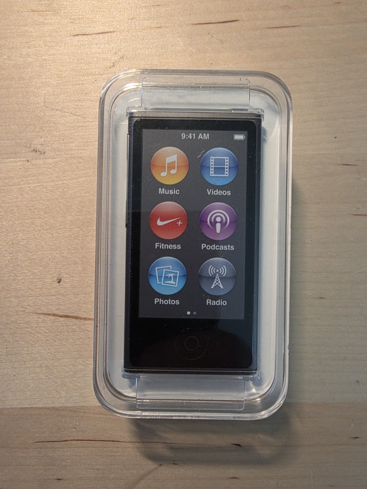 NOS Apple iPod nano 7th Gen 16GB Space Gray Touchscreen Bluetooth FM MKN52LL/A