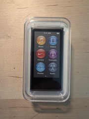 NOS Apple iPod nano 7th Gen 16GB Space Gray Touchscreen Bluetooth FM MKN52LL/A